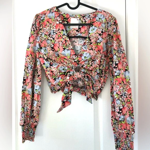 SO Multicolor Floral Tie-Front Blouse - Picture 1 of 4
